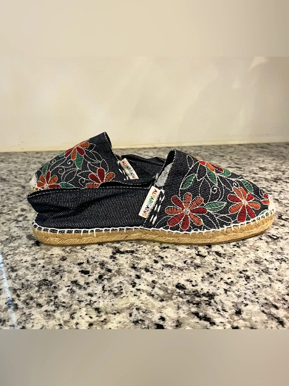 NEW Alpargatus Espadrilles NWT